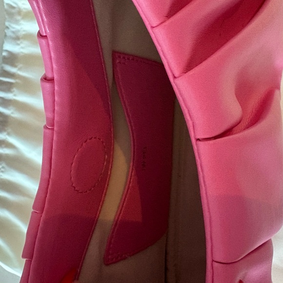 Pink Ruched Hand Bag - Picture 7 of 7